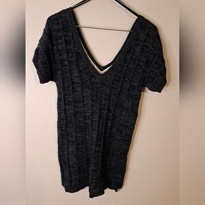Roxy short sleeve dark gray sweater size xl